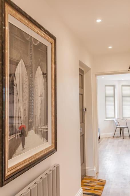 Flat 3, 161 Crescent Road - Luxury Appartement *